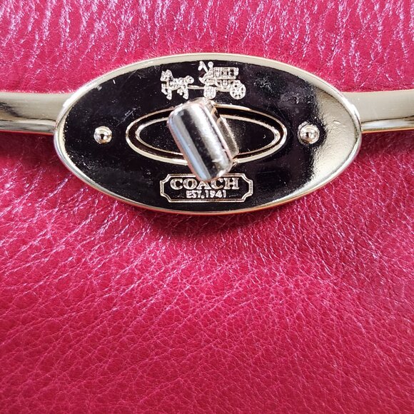 Euc  Coach Madison Madeline East West Shoulder Bag Purse - Picture 14 of 16